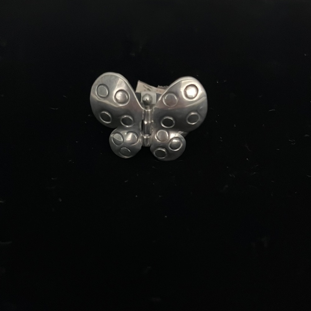 Unique Sterling Silver 950  Cute Butterfly with one sided flappy wing size 9.